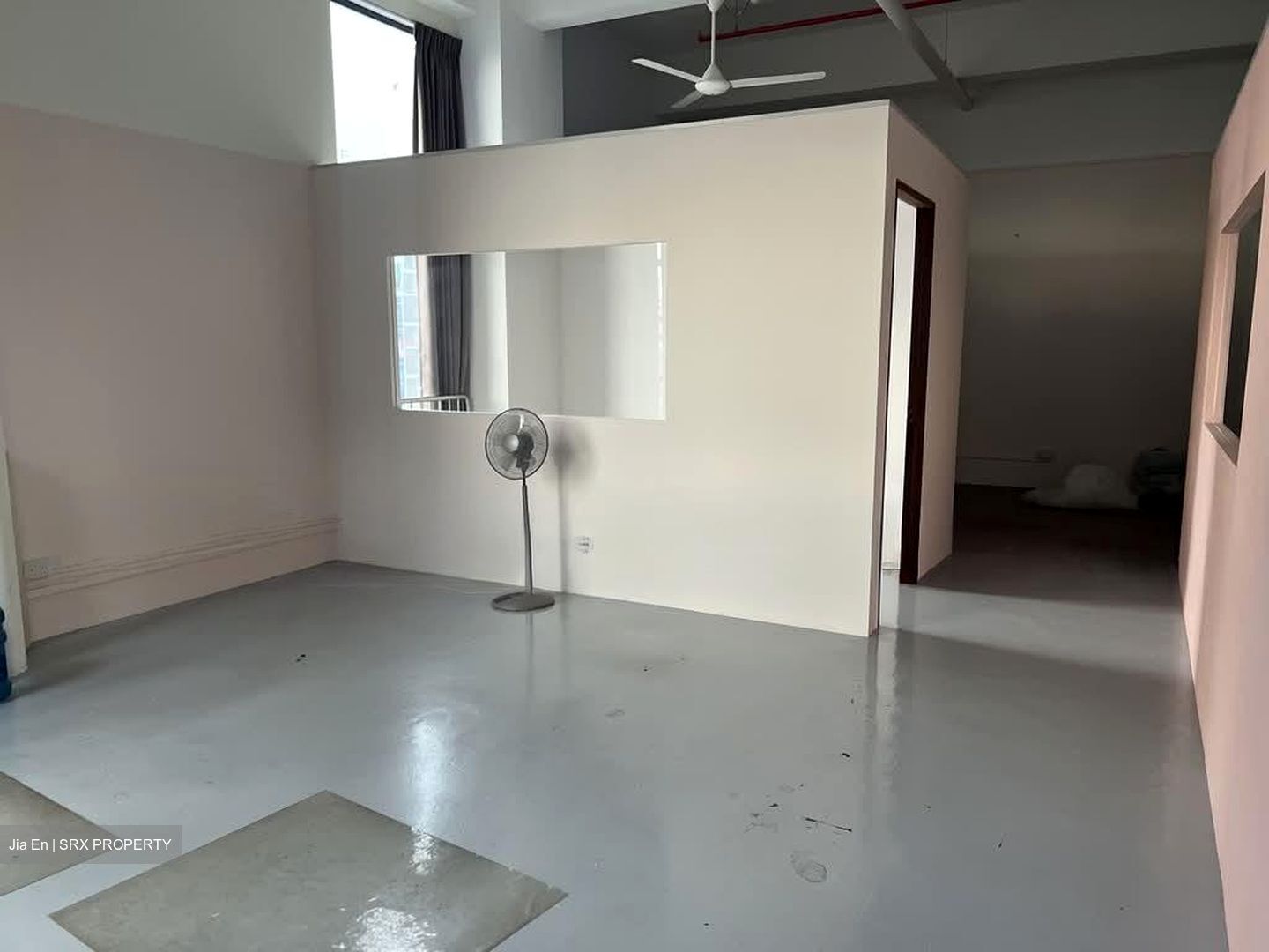 A'posh Bizhub (D27), Factory #592350601